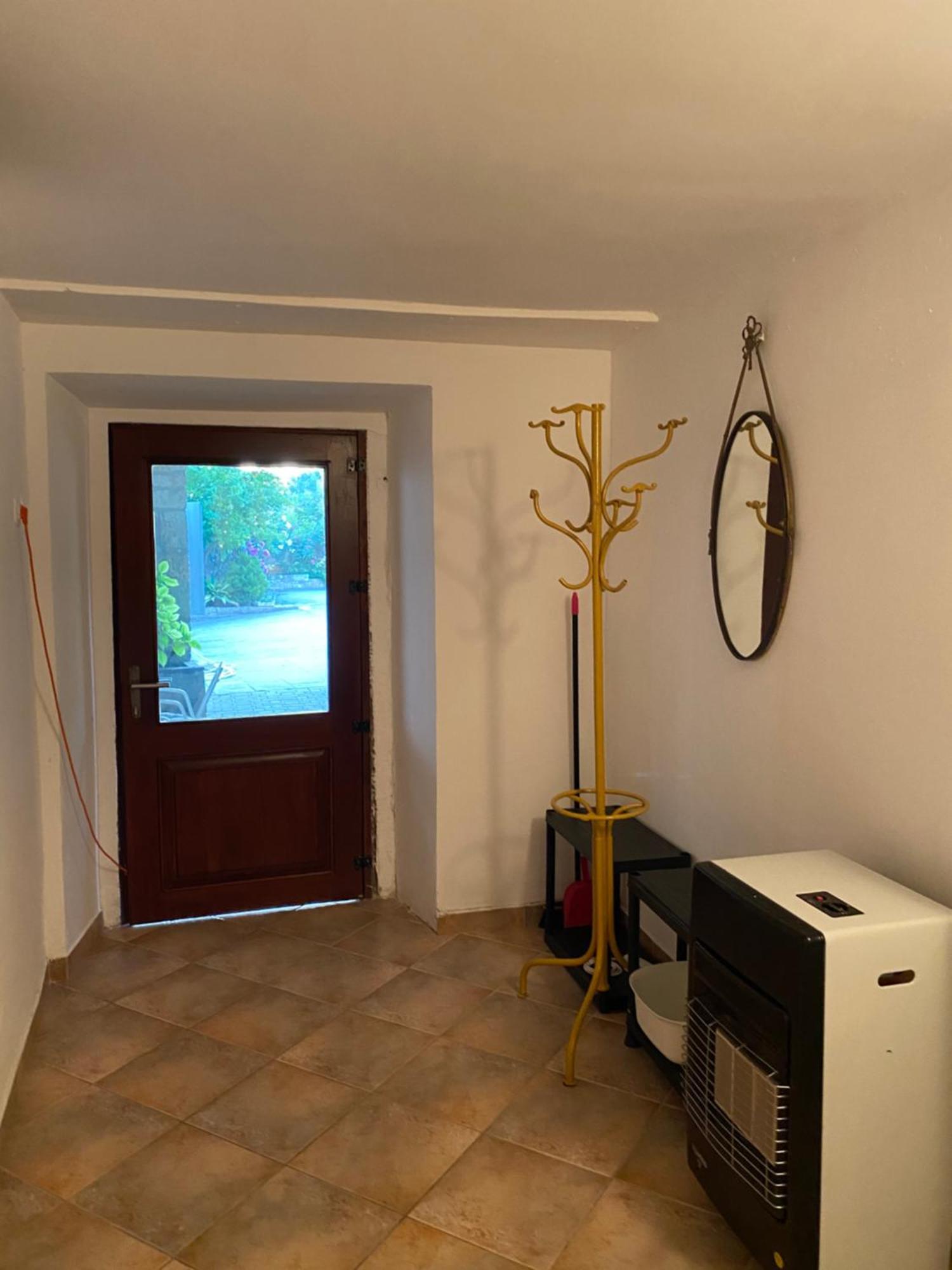 Apartment Rustic Jolly Premantura Ngoại thất bức ảnh